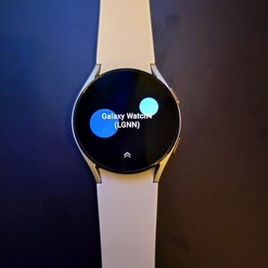 Samsung Galaxy Watch 4 - 40mm Smart Watch, Bluetooth, White, Used - Like New